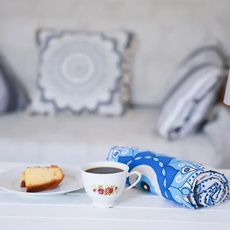 Simply 104 Gazi