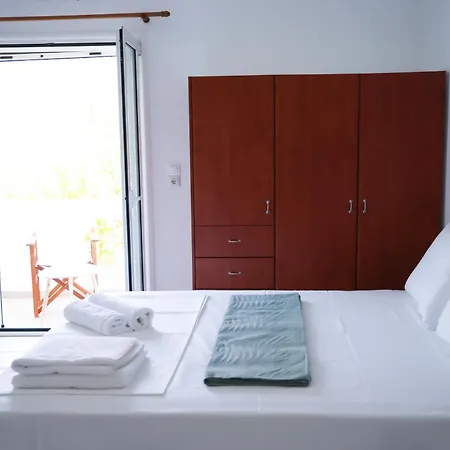Simply 104 Apartment